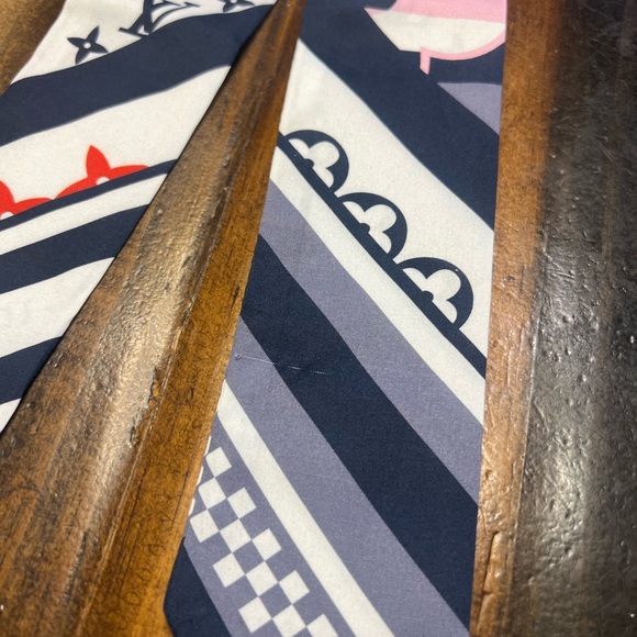 Louis Vuitton Flag BB Graphic Scarf in Red, Pink, and Blue - Picture 7 of 8